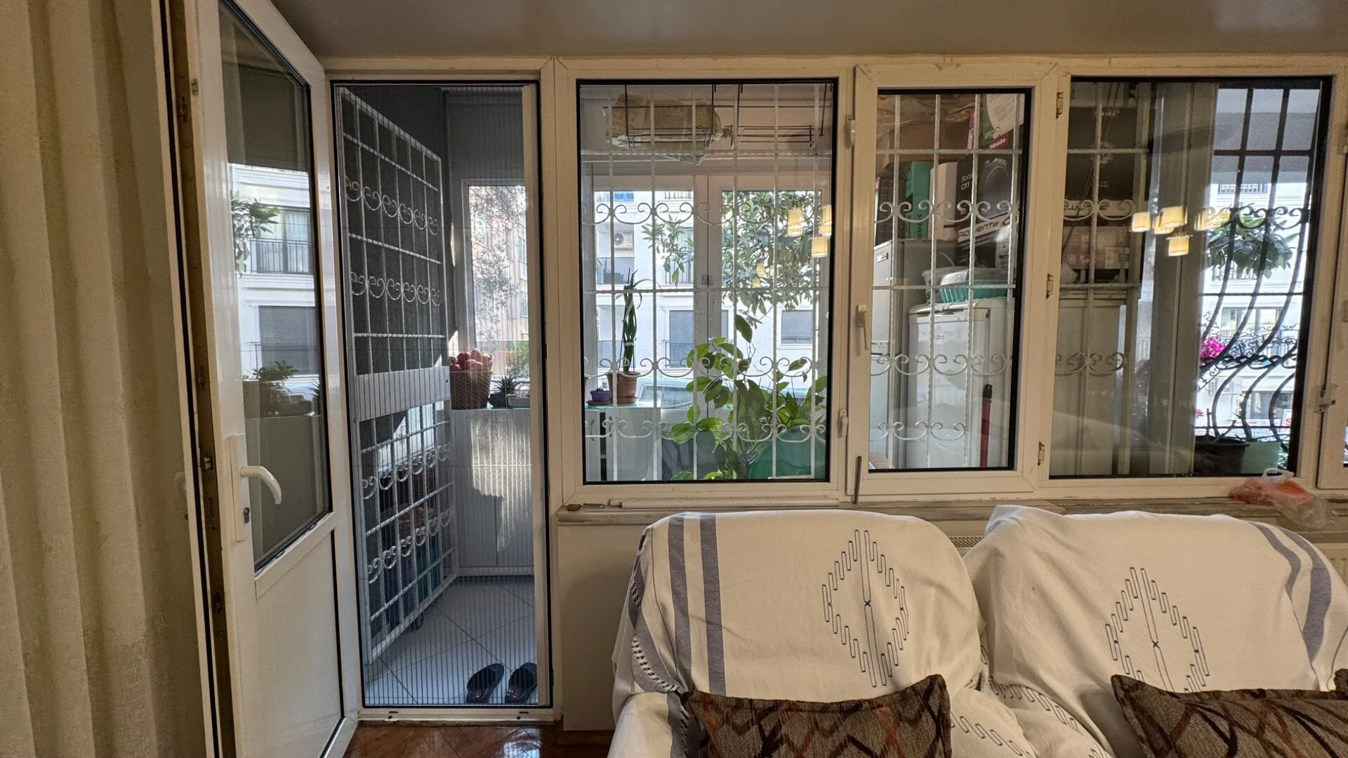 1. Balkon