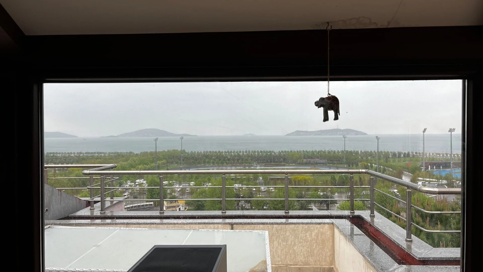 1. Balkon