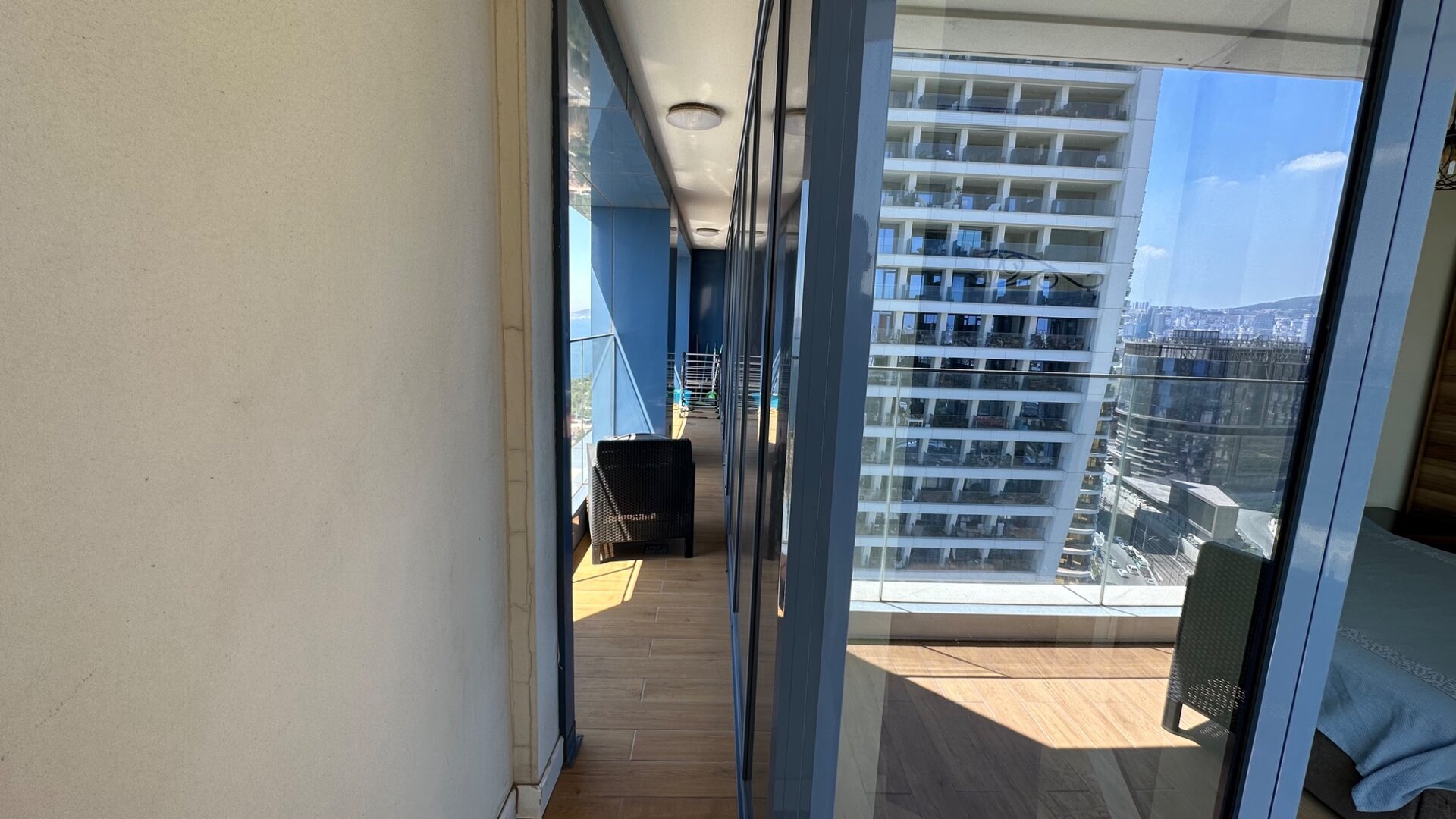 1. Balkon