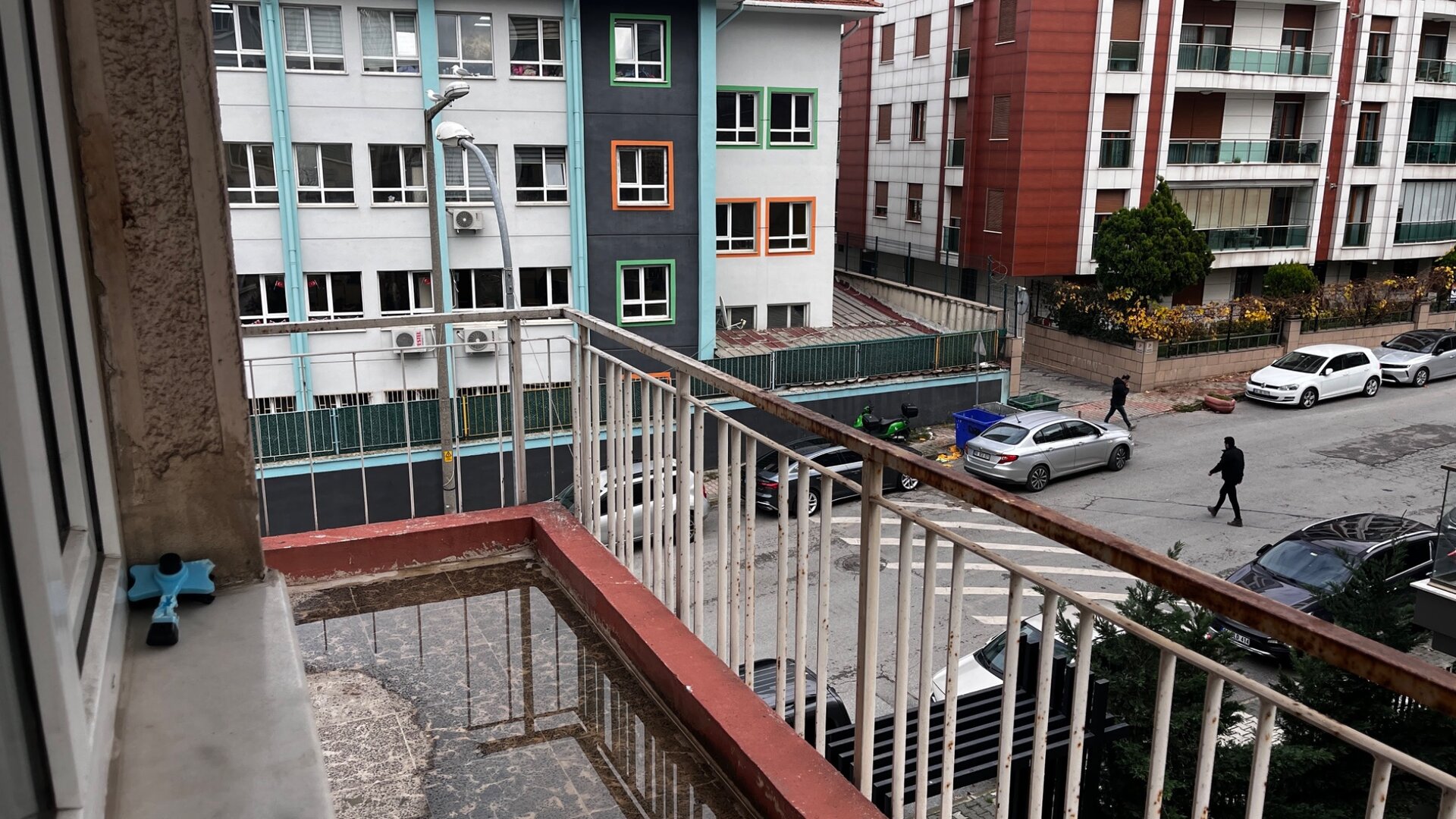 1. Balkon