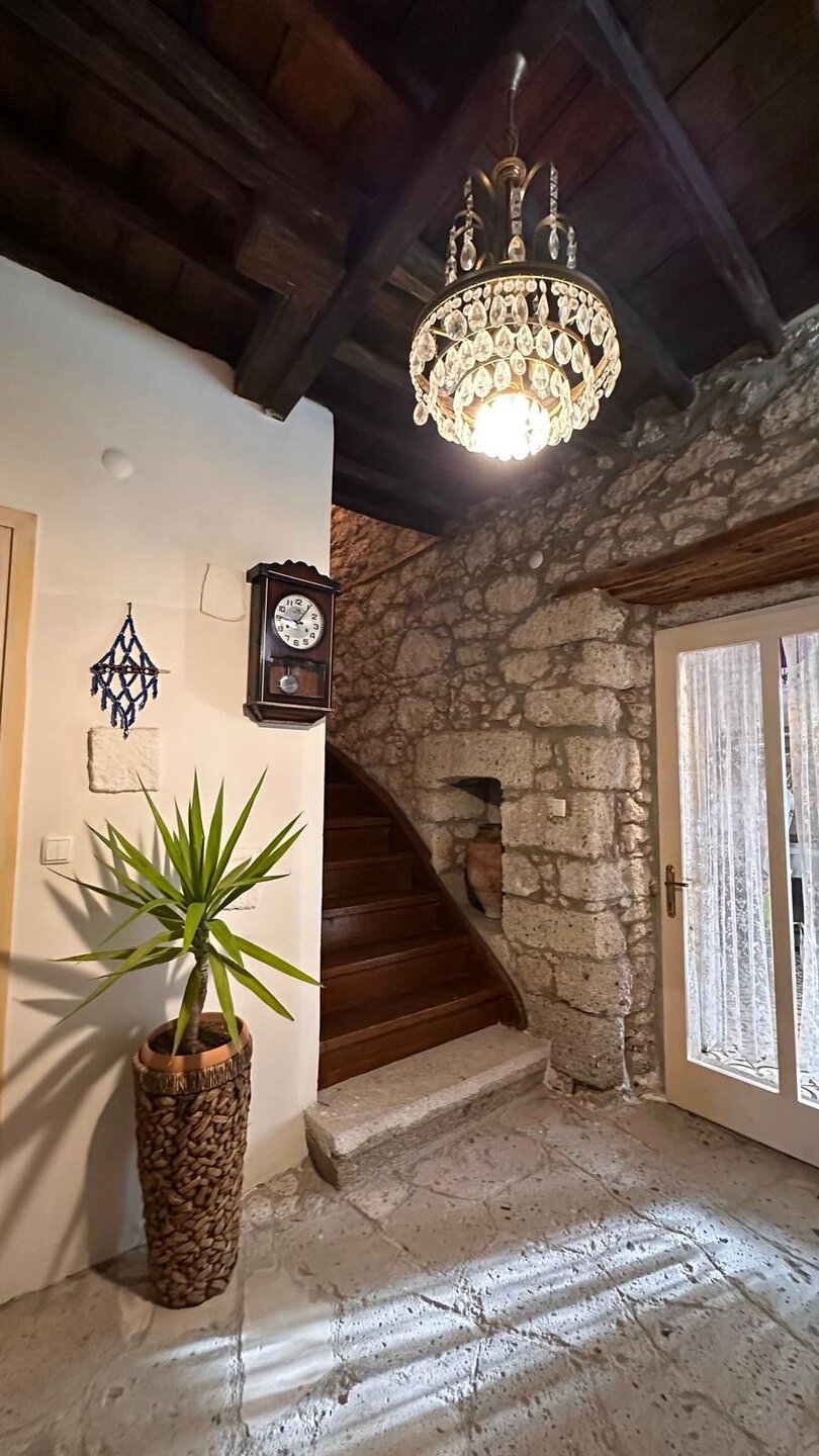 Antre/Giriş Holü