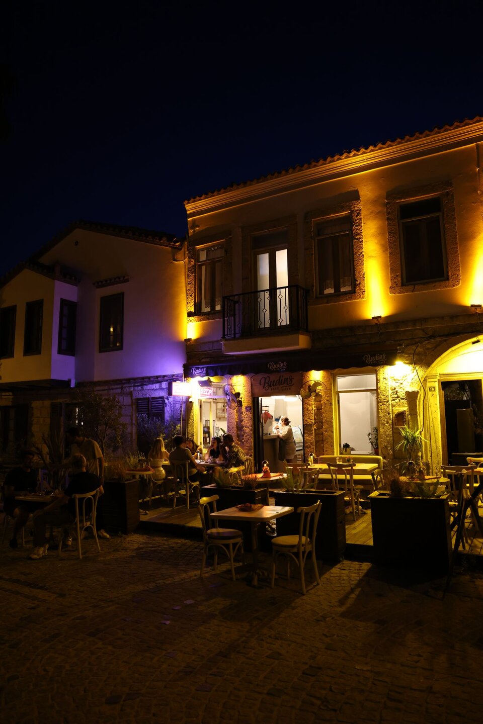 Yemek Salonu