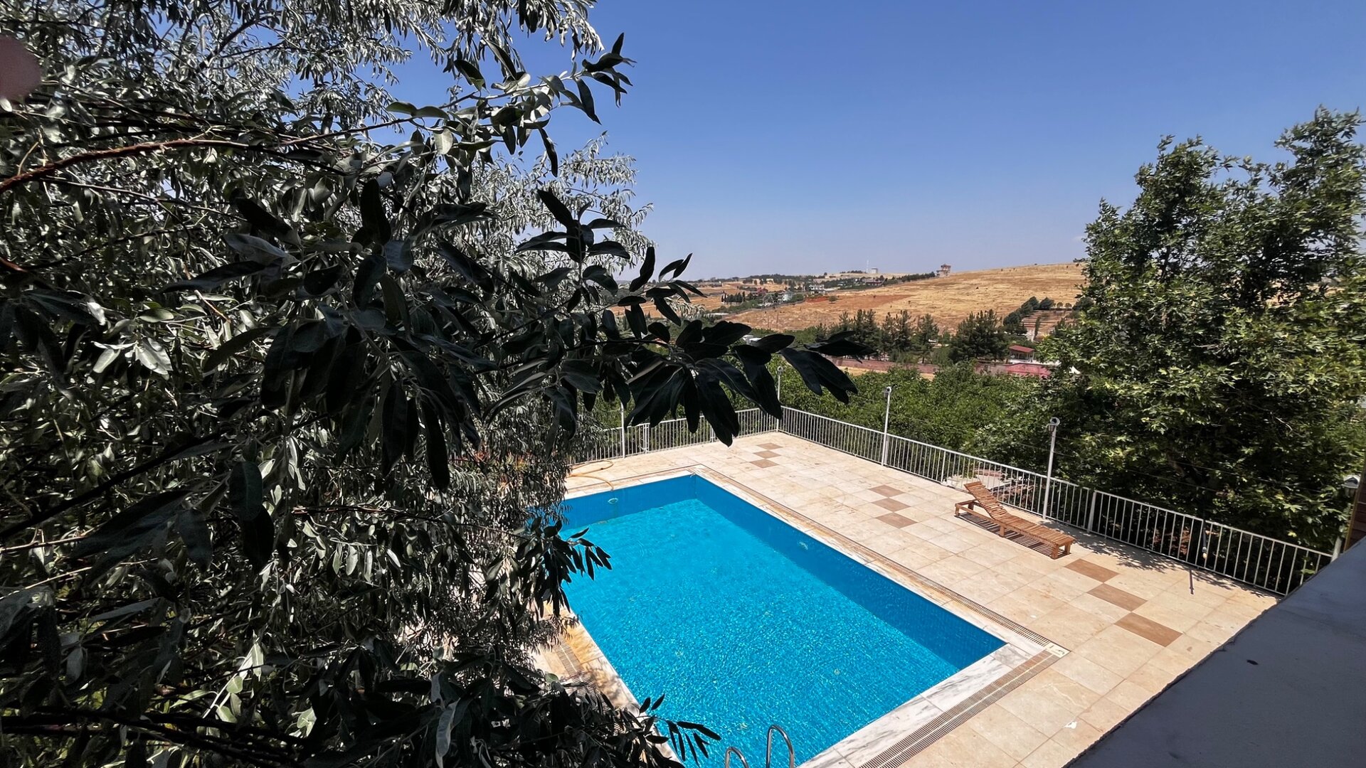 Bahçe