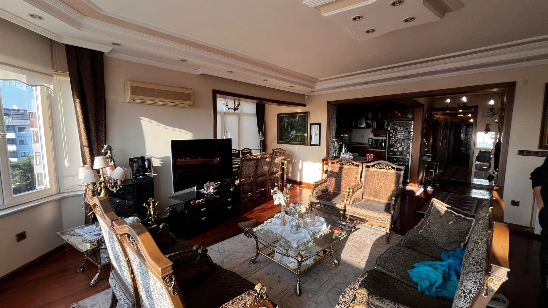 Salon