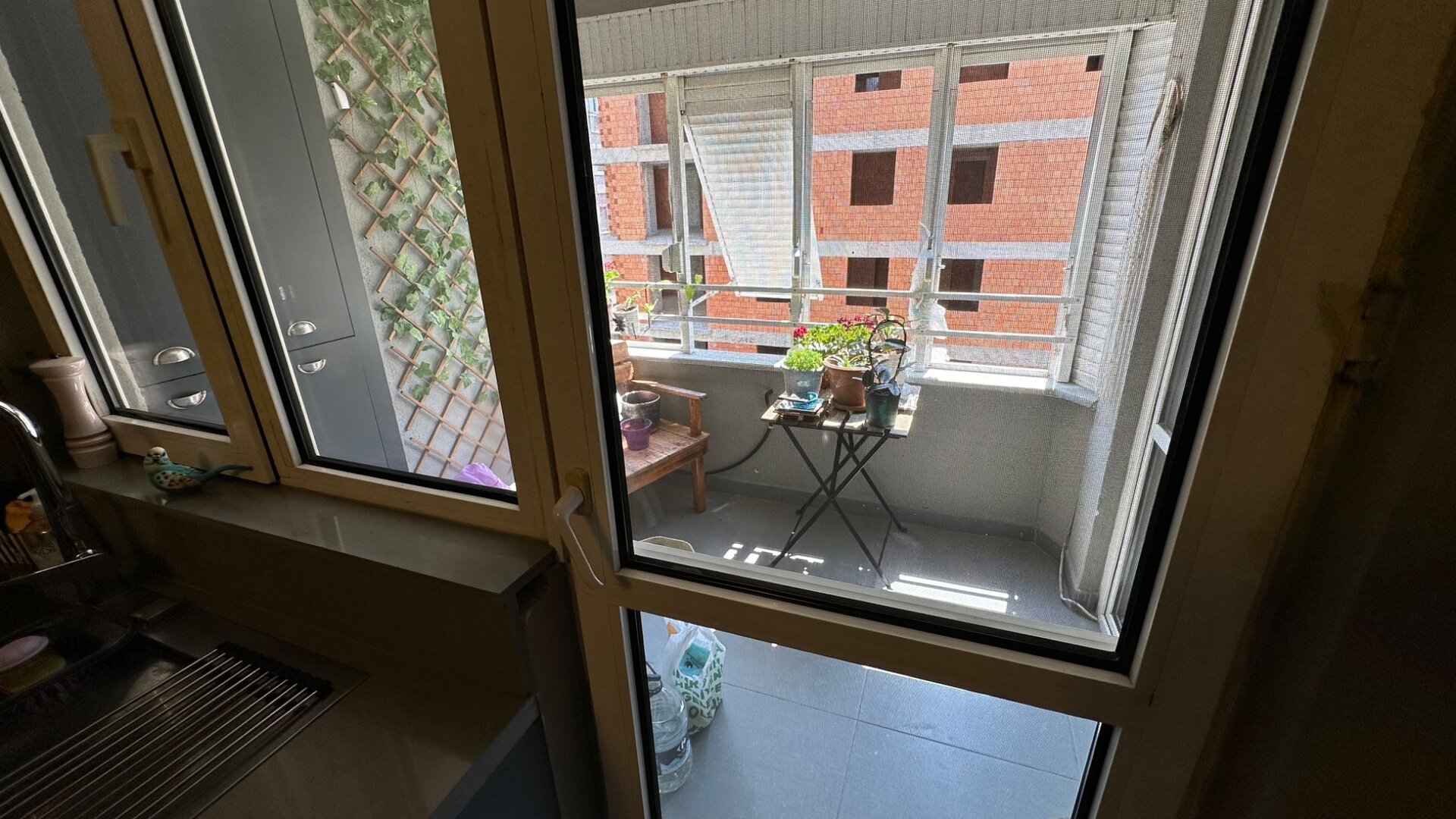 1. Balkon