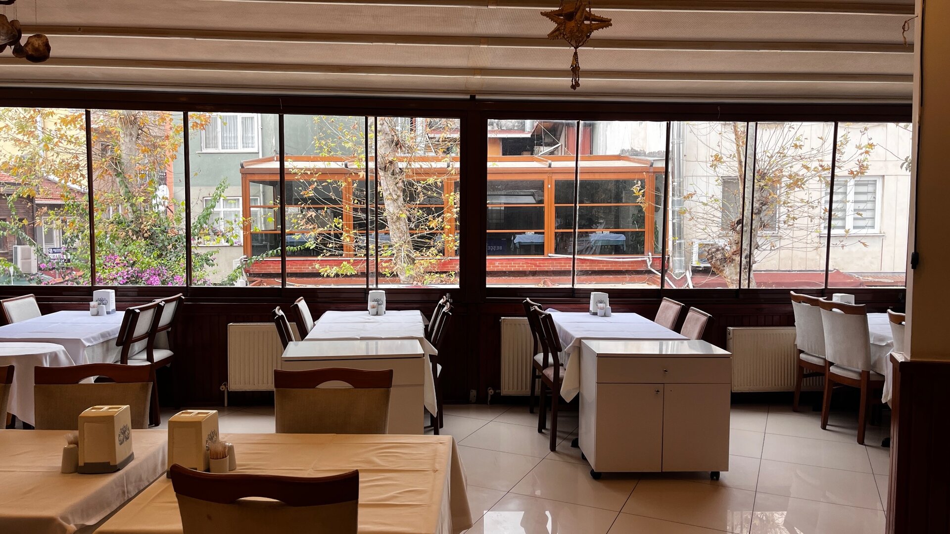 Rakı Servis Alanı