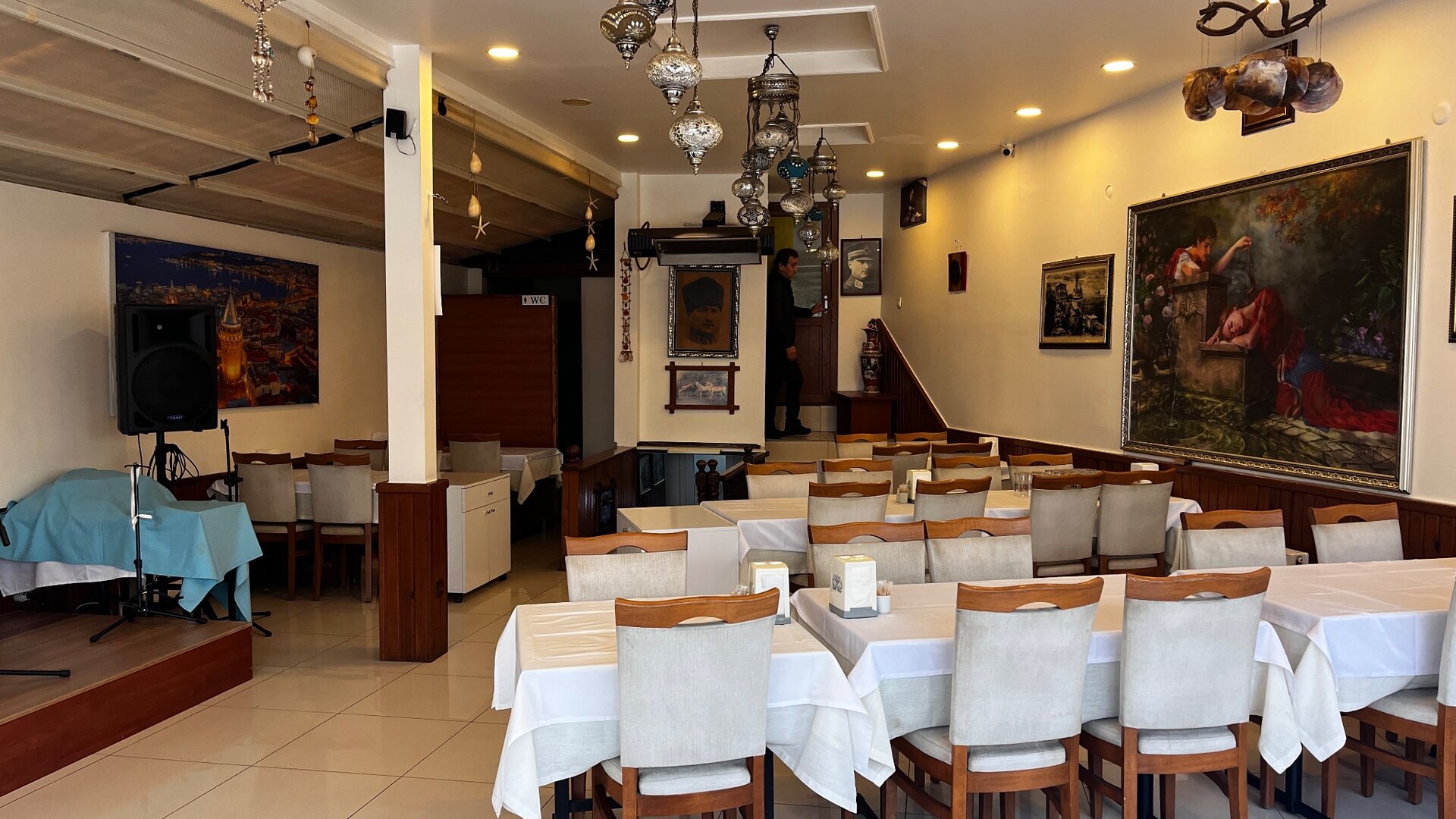 Rakı Servis Alanı