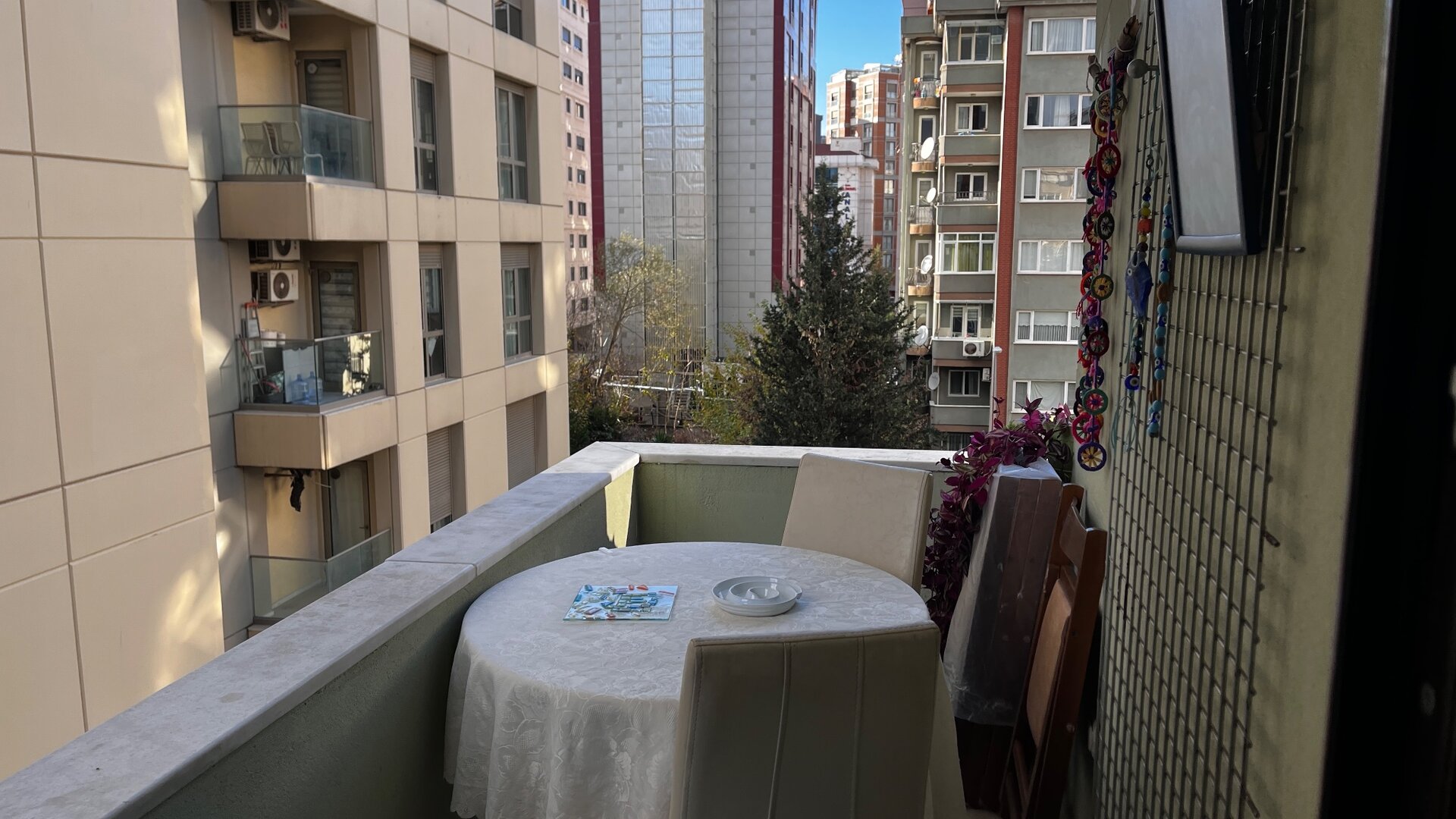 1. Balkon