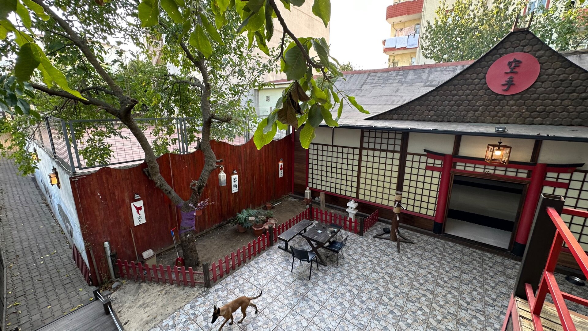 Antre/Giriş Holü