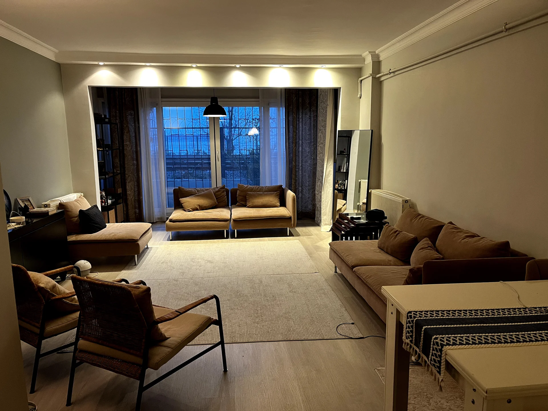 1. Balkon
