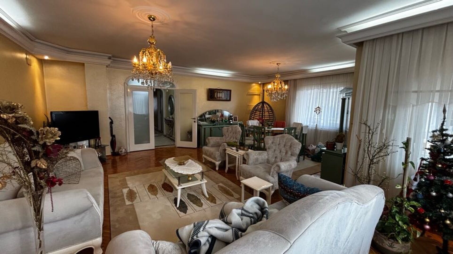 Salon