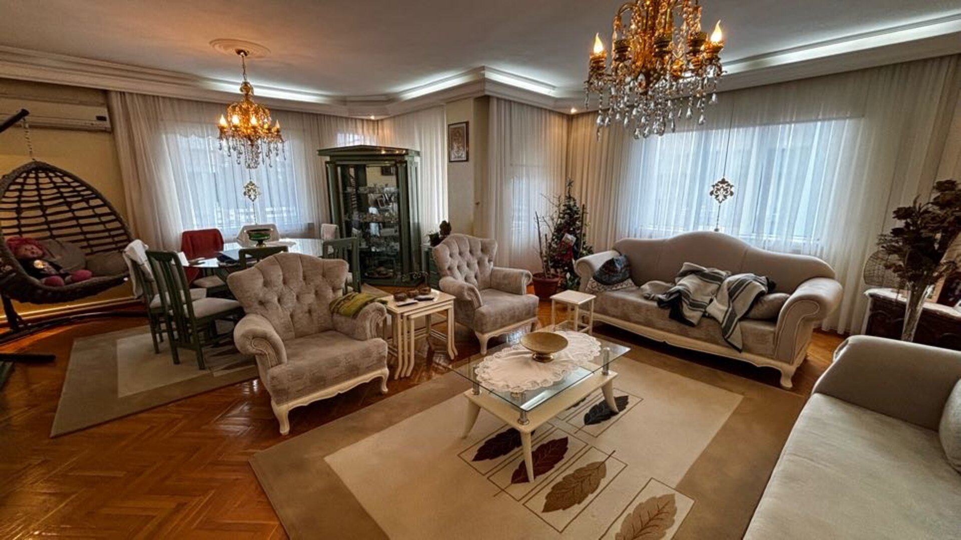 Salon