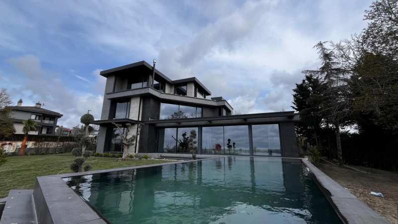 Orman Manzaralı Sonsuzluk Havuzlu Villa — Çekmeköy Çekim Mekanı